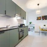 Appartamento V-home Nel Centro Del Quadrilatero Con 2 Da Letto *