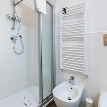 V-home Nel Centro Del Quadrilatero Con 2 Da Letto