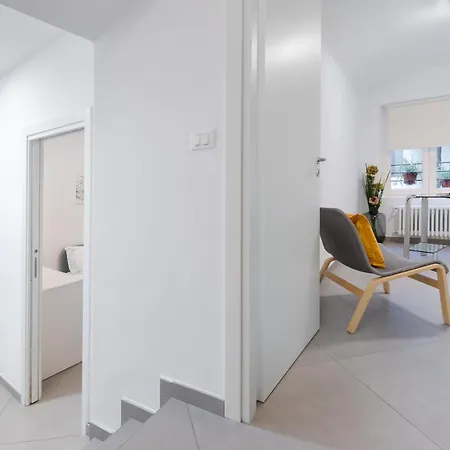 아파트 V-home Nel Centro Del Quadrilatero Con 2 Da Letto *