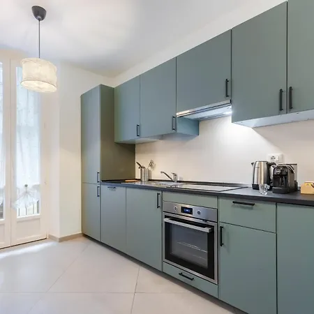 V-home Nel Centro Del Quadrilatero Con 2 Da Letto *